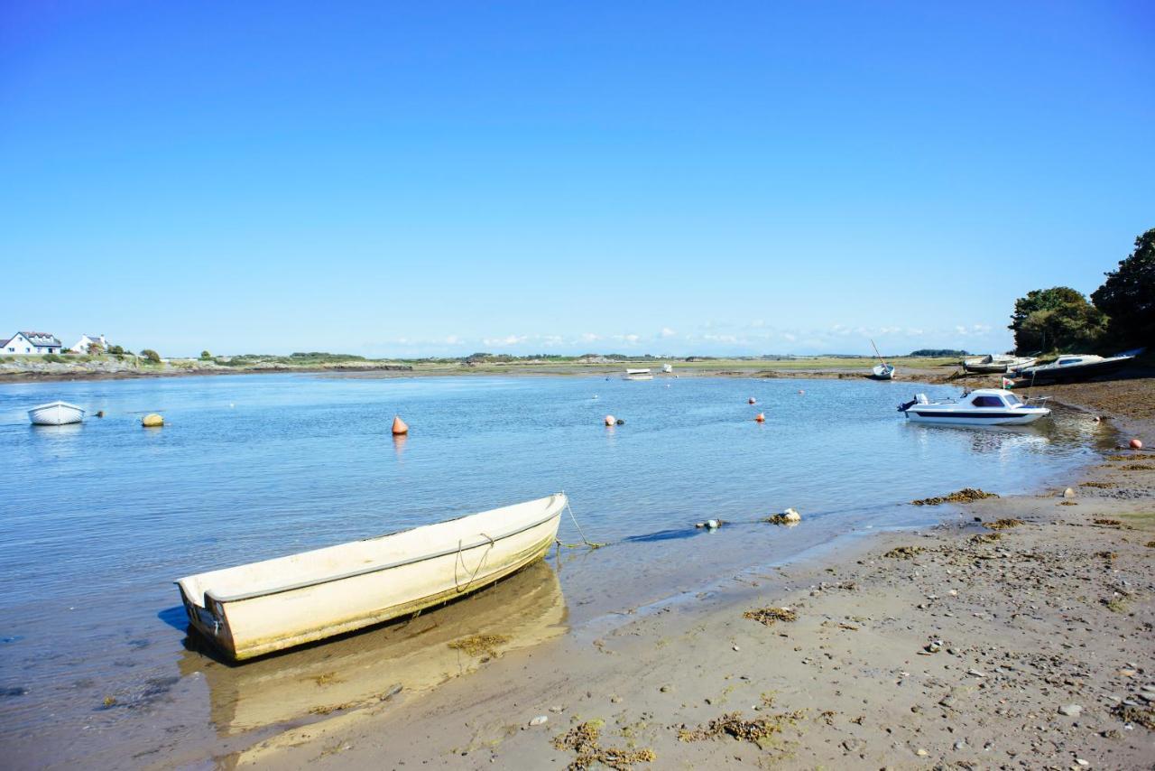 Caban Cariad Holyhead Esterno foto